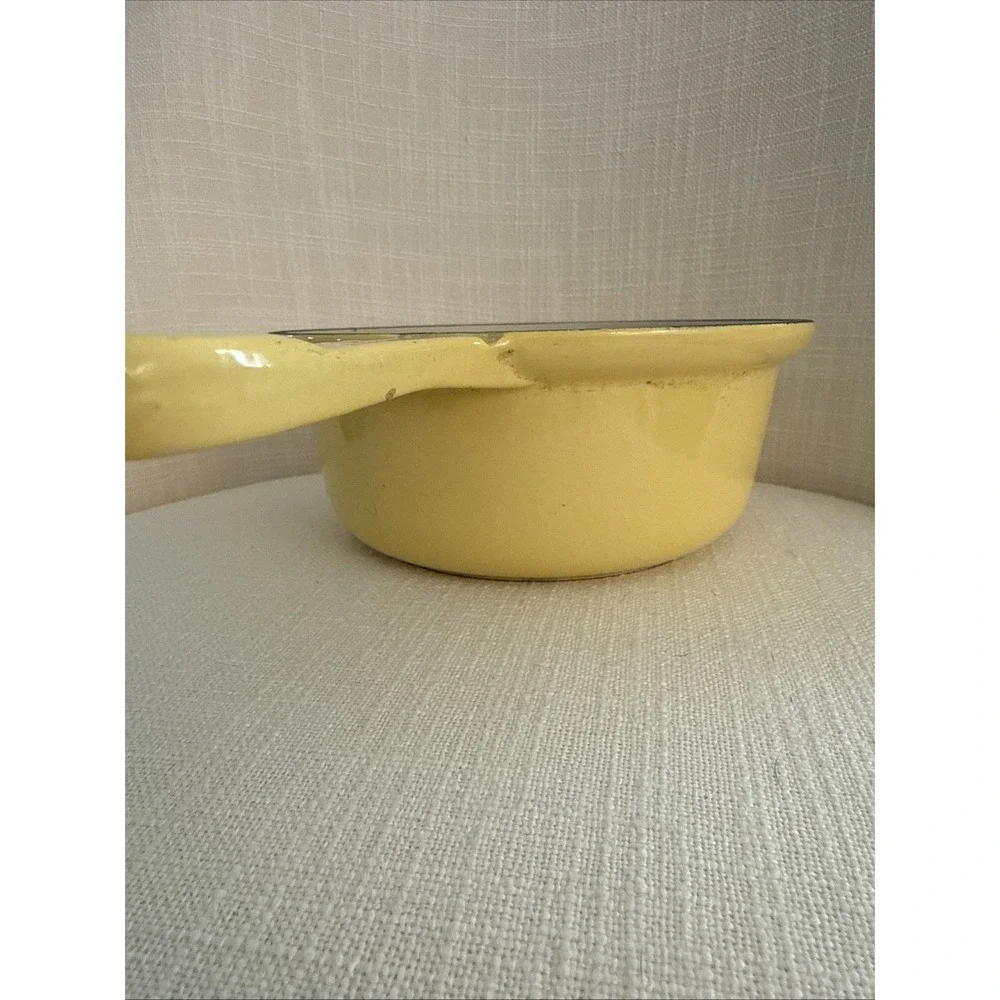 Vintage Le Creuset Size 18 (1 1/4qt) Yellow Utility Pot Lid 6 1/2‎ in Skillet